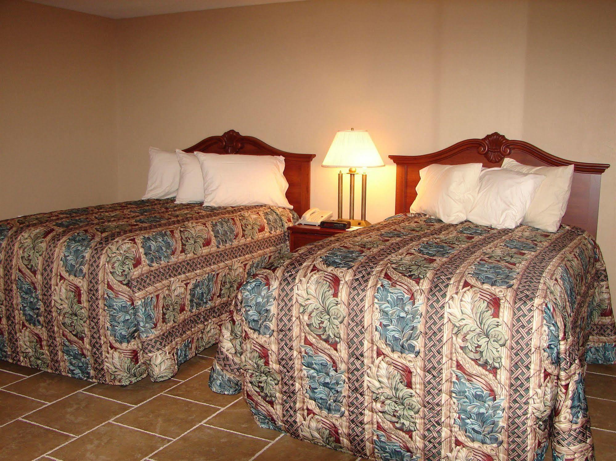 Lake Grassy Inn & Suites Lake Placid Dış mekan fotoğraf